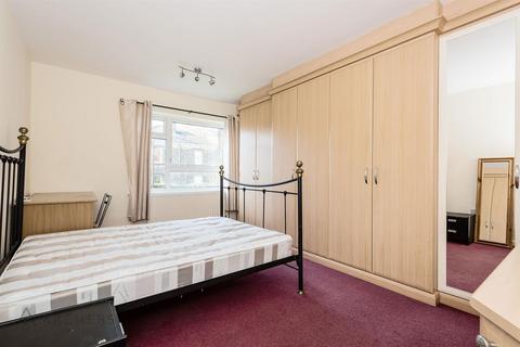 2 bedroom flat to rent, Sale Hill, Broomhill, Sheffield
