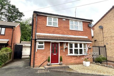 3 bedroom detached house for sale, Sandringham Road, Halesowen