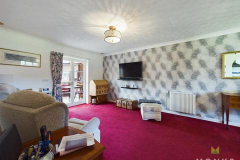 2 bedroom semi-detached bungalow for sale, Twmpath Lane, Gobowen, Oswestry