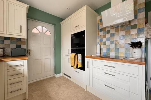73 Elmore, Swindon, SN3 3TN
