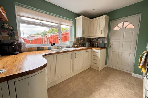 73 Elmore, Swindon, SN3 3TN