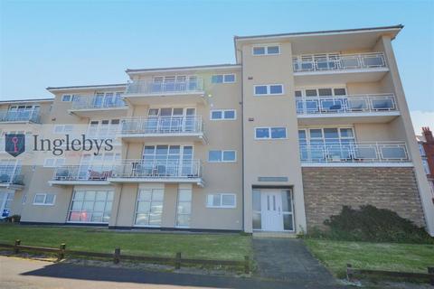 2 bedroom apartment for sale, Langbaurgh Court, Saltburn-By-The-Sea