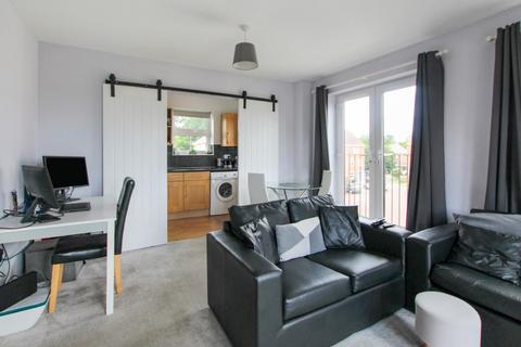 2 bedroom flat for sale, Drakes Avenue, Leighton Buzzard