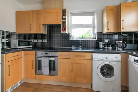 2 bedroom flat for sale, Drakes Avenue, Leighton Buzzard