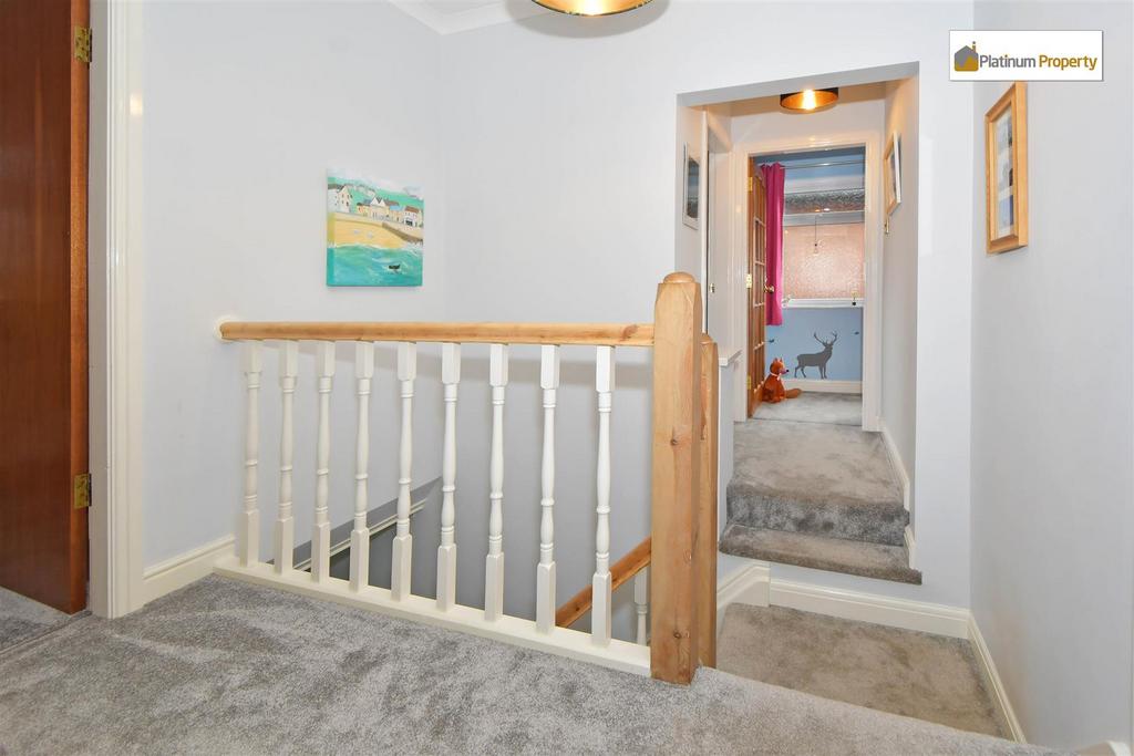 STAIRS & LANDING
