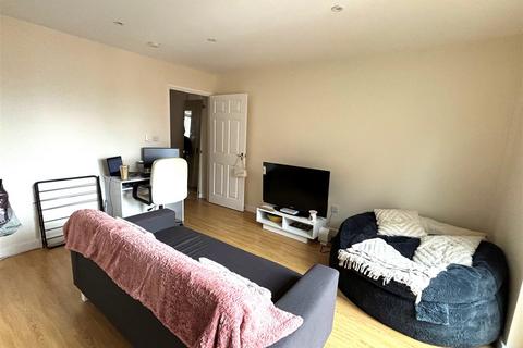 1 bedroom apartment to rent, Grosvenor Road, Aldershot GU11