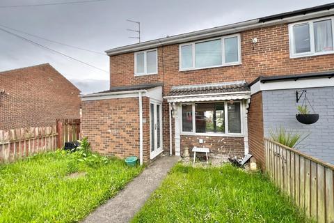 3 bedroom end of terrace house for sale, Honister Square, Crook