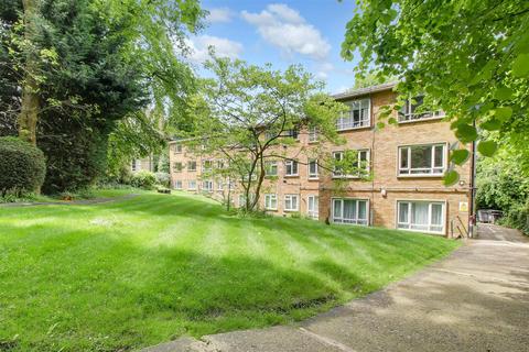 2 bedroom flat for sale, Crescent Road, Crouch End, London