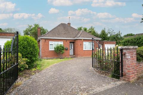 2 bedroom detached bungalow for sale, Nest Lane, Wellingborough