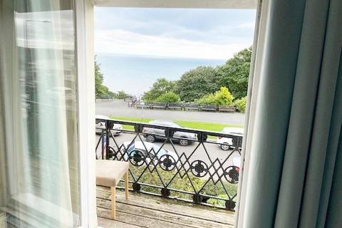 2 bedroom apartment for sale, Esplanade, Scarborough YO11