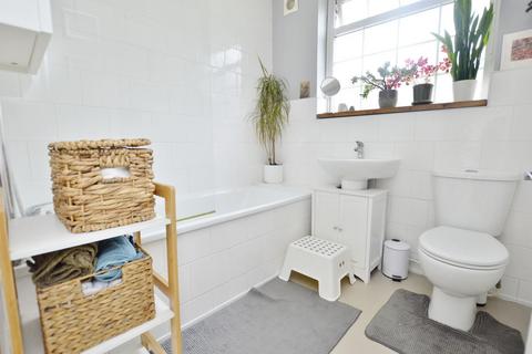 113 Olive Road, London, E13 9PU
