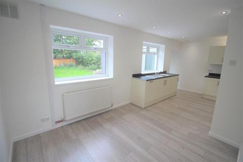 17 Bampton Road, Manchester, M22 1NH