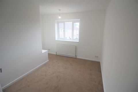17 Bampton Road, Manchester, M22 1NH
