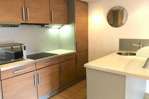 2 bedroom flat to rent, Trinity One, East Street, Leeds