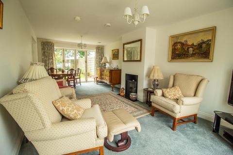 14 Chardle Field, Foxton, Cambridge, CB22 6AD
