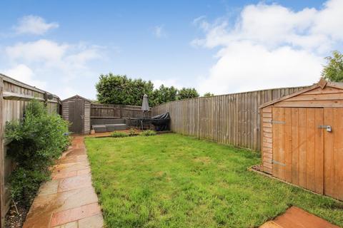 2 bedroom terraced house for sale, St. Francis Close, Tring