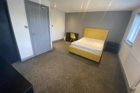 1 bedroom in a house share to rent, R2 Boleyn Avenue, Sugar Way, Peterborough, PE2 9RA