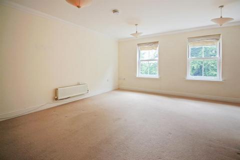 2 bedroom flat to rent, Ainsley Way, Chartham