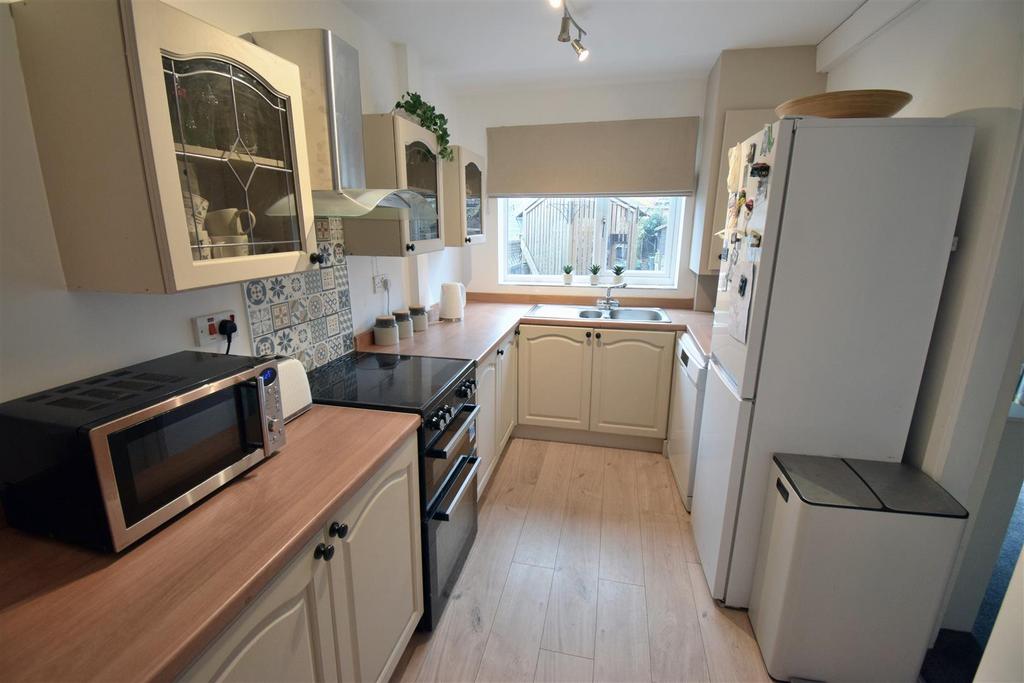 The Park, Middleham 3 bed terraced house for sale £119,950