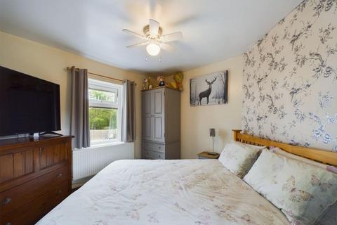 3 bedroom cottage for sale, Main Road, Matlock DE4