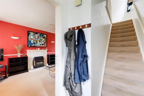 3 bedroom detached house for sale, Sidlaw Rise, Arnold NG5