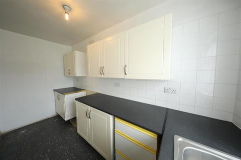 33 Bentley Grove, Hull, HU6 8NP
