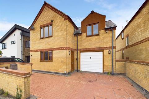 5 bedroom detached house for sale, Shortcross Avenue, Nottingham NG3