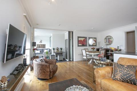 68b Grove Lane, London, SE5 8ST