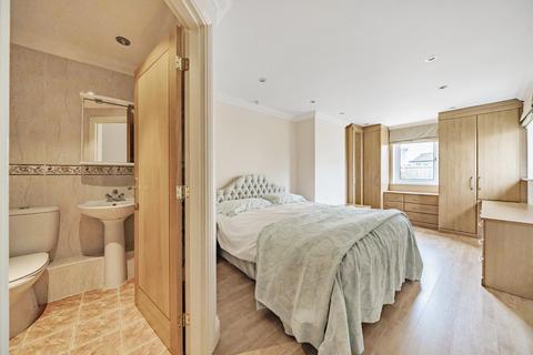 5 bedroom townhouse for sale, Ynys Y Plant, West Cross, Swansea