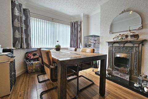 57 Barn Lane, Solihull, B92 7ND