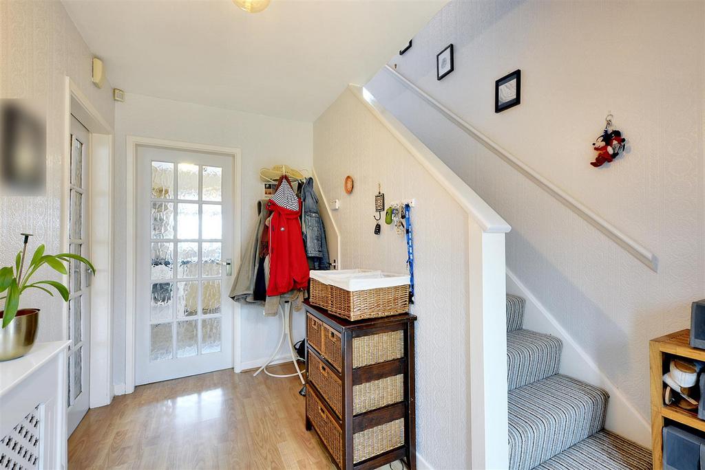 Entrance Hall 2.jpeg