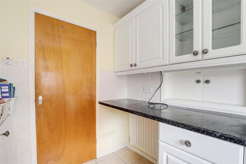 8 Mickledon Close, The Meadows, Nottingham, NG2 1LE
