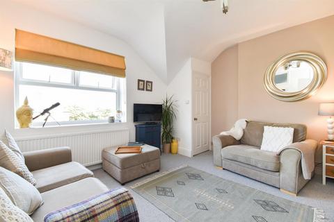 1 bedroom flat for sale, Brittany Road, St. Leonards-On-Sea