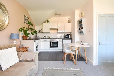 1 bedroom flat for sale, Brittany Road, St. Leonards-On-Sea