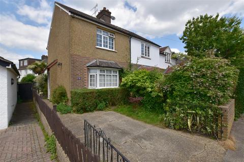 3 bedroom house to rent, Althorne Road, Redhill