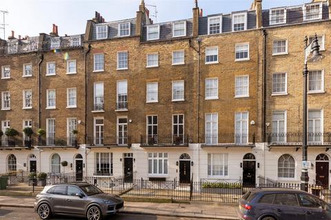 5 bedroom terraced house to rent, Wilton Place, Knightsbridge