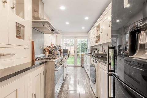 undefined, Stanley Road, East Sheen, SW14
