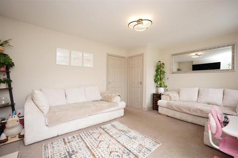 2 Easdale Close, Dalton-in-furness, LA15 8ST