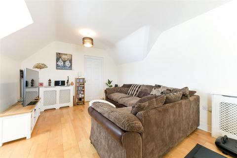 2 bedroom flat for sale, East Street, Epsom