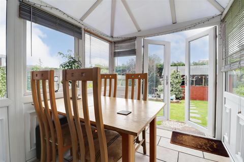 6 Melton Fields, Melton, North Ferriby, HU14 3HE