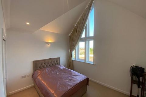 2 bedroom flat for sale, Saddlers Mews, Ramsgate, CT12
