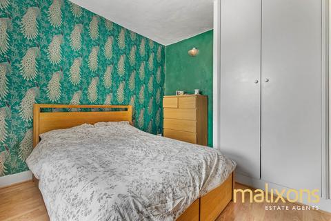 1 bedroom flat for sale, London SW16