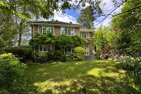 4 bedroom detached house for sale, Shalbourne Rise, CAMBERLEY GU15