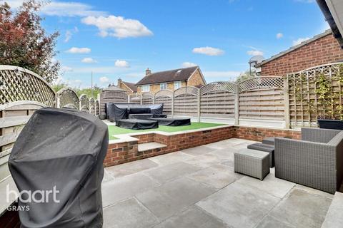 103 Brampton Close, Corringham, Stanford-le-hope, SS17 7NR