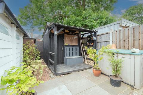 36 Ashley Grove, Aston, Sheffield, S26 2AB