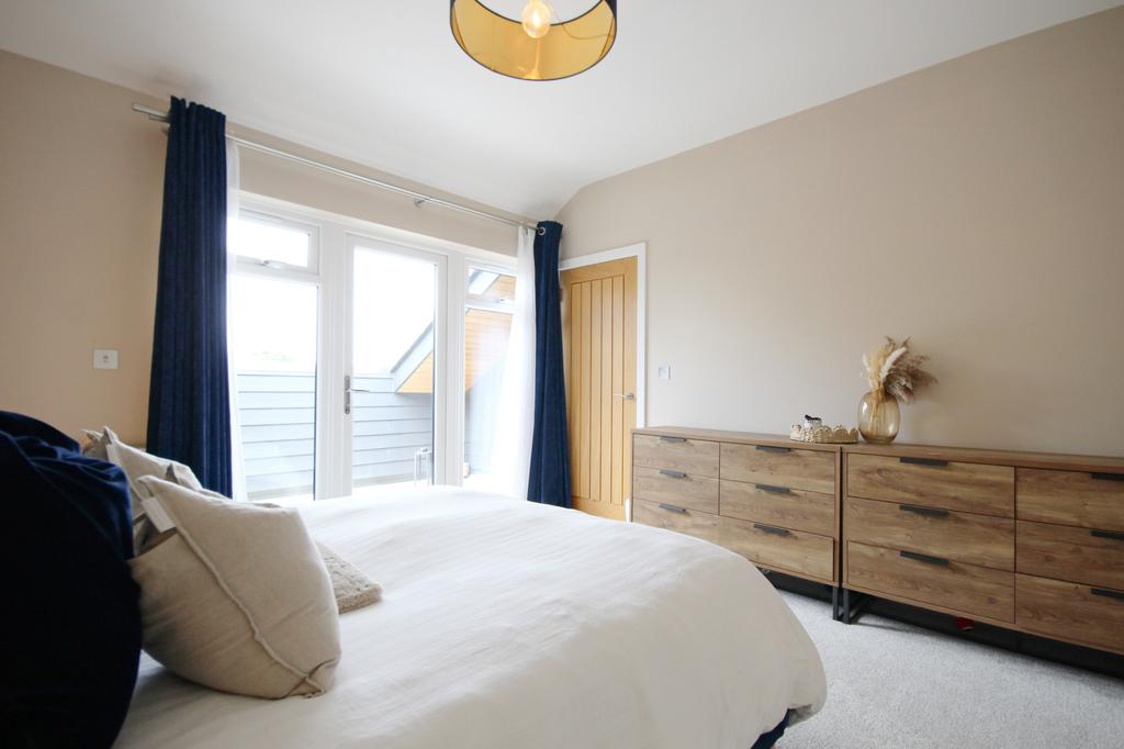 Main Bedroom