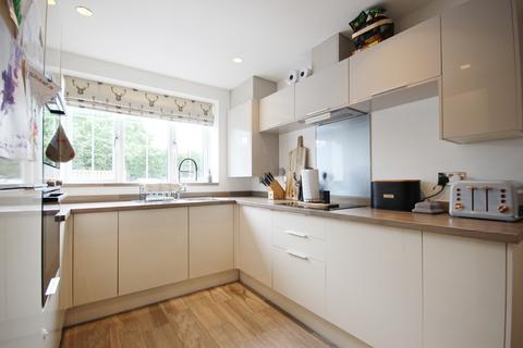 13 Lock View, Rudheath, Northwich, CW9 7YT