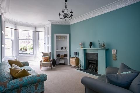 1 bedroom flat for sale, Comiston Gardens, Morningside, Edinburgh, EH10