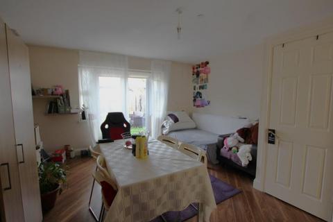 2 bedroom terraced house for sale, Emilia Place, Vicarage Road, London, N17