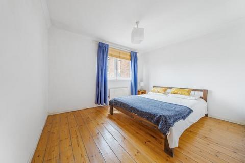 4 bedroom terraced house for sale, Hemp Walk, London SE17